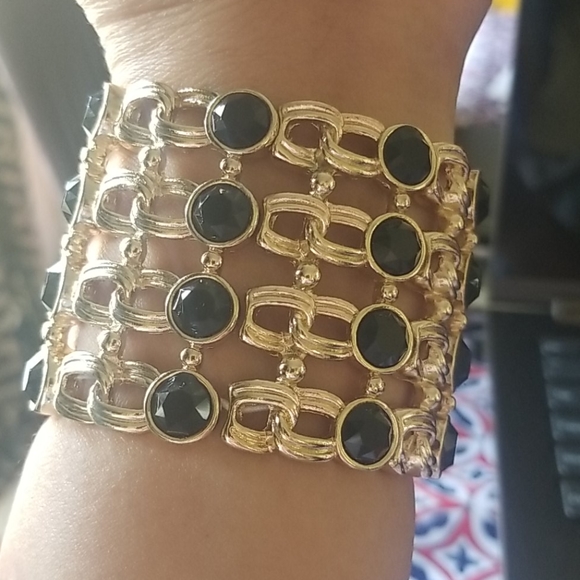 Bangle - Picture 4 of 4